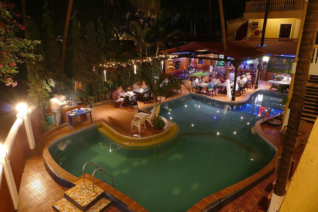 Castle House Calangute Hotel Exterior photo