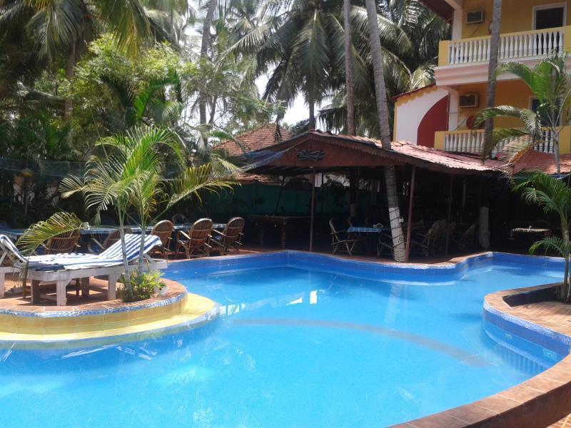 Castle House Calangute Hotel Exterior photo