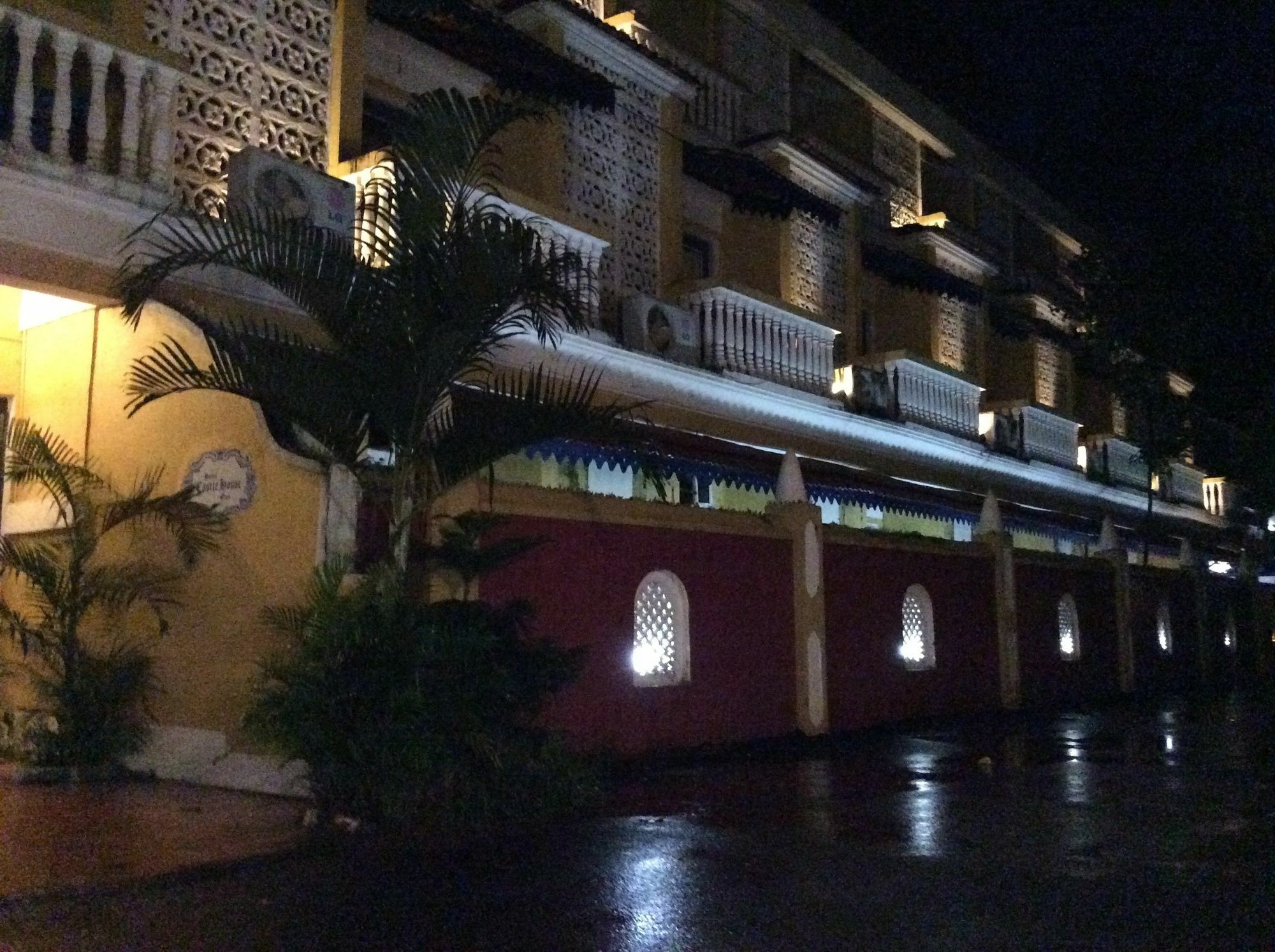 Castle House Calangute Hotel Exterior photo